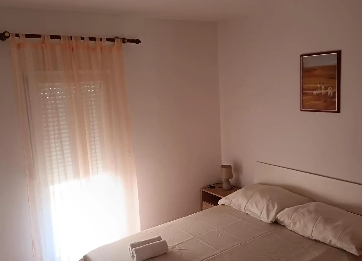Apartmani Monika ビビニェ アパート