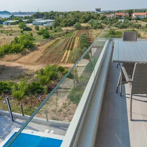  Apartament Apartmanska Kuca Luna